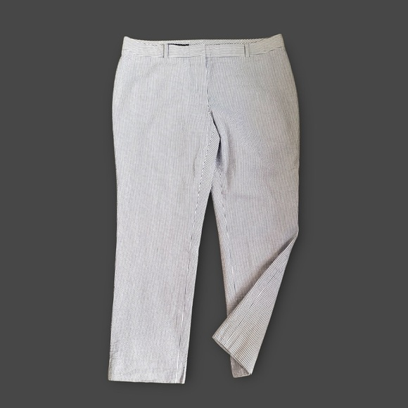 Brooks Brothers Natalie Seersucker Crop Pants - Picture 2 of 12